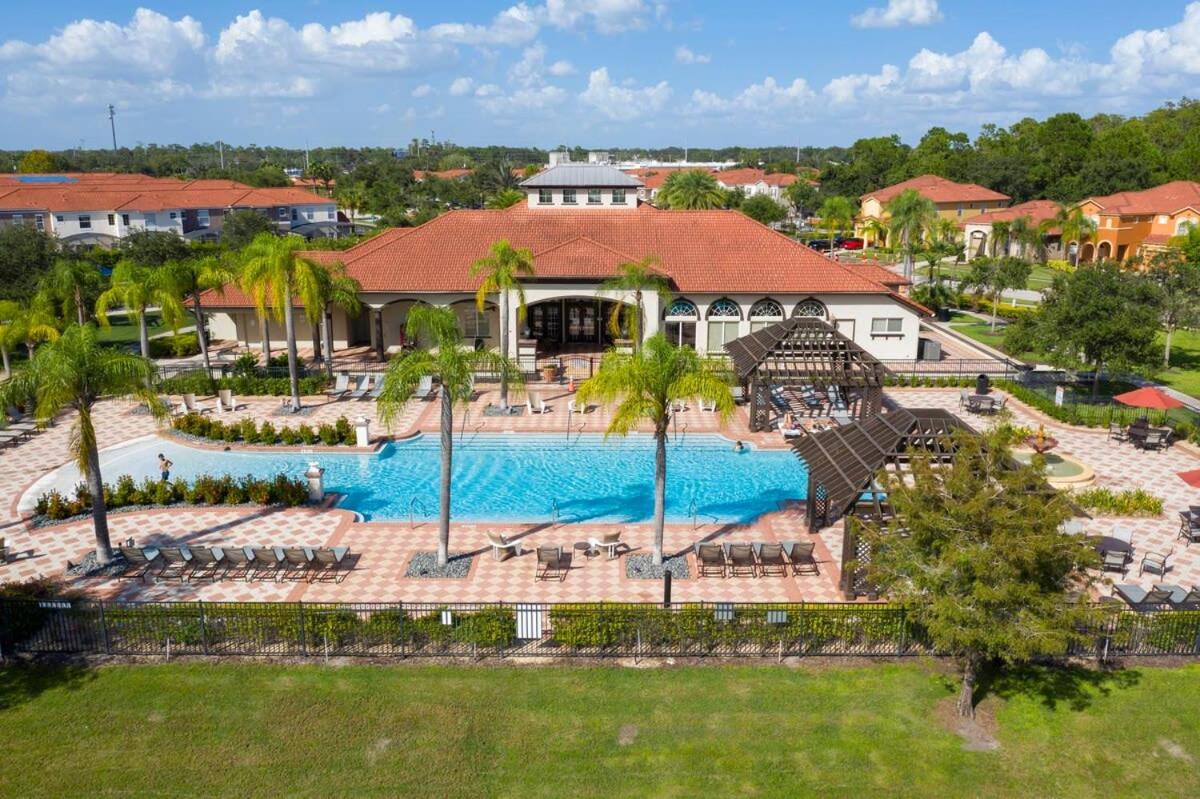 Gorgeous 4 Bedroom W/ Pool Close To Disney 920 Kissimmee Buitenkant foto
