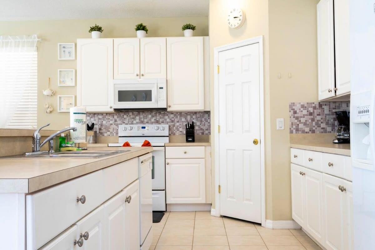 Gorgeous 4 Bedroom W/ Pool Close To Disney 920 Kissimmee Buitenkant foto
